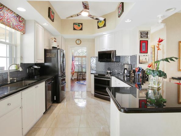 1402 James Bay Road, Palm Beach Gardens FL 33410