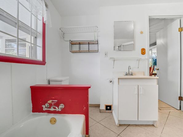 2285 NE 136th Lane, North Miami Beach FL 33181