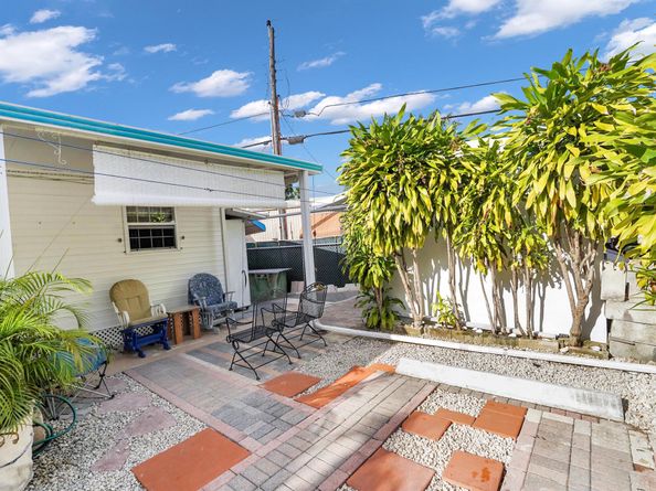 2285 NE 136th Lane, North Miami Beach FL 33181