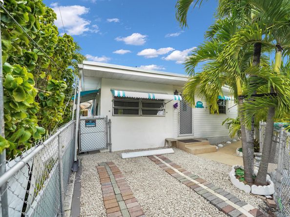 2285 NE 136th Lane, North Miami Beach FL 33181