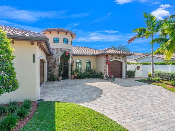 2500 NE 14th St, Fort Lauderdale FL 33304