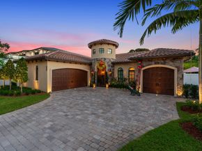 2500 NE 14th St, Fort Lauderdale FL 33304