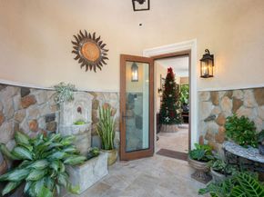 2500 NE 14th St, Fort Lauderdale FL 33304