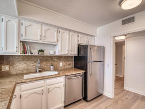 120 Lakeshore Drive T36, North Palm Beach FL 33408