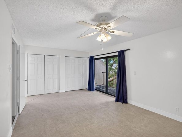 16 Toledo Ct 338, Davie FL 33324