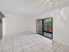 16 Toledo Ct 338, Davie FL 33324