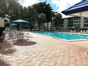 2303 Lucaya Ln F3, Coconut Creek FL 33066