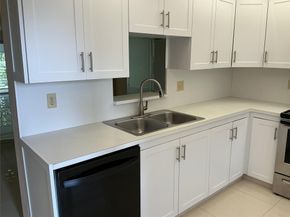 2303 Lucaya Ln F3, Coconut Creek FL 33066