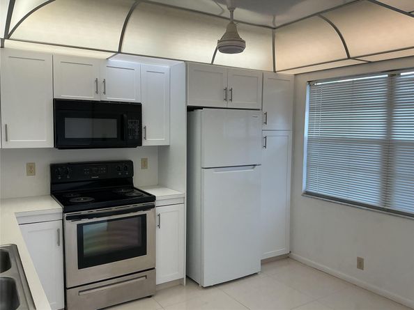 2303 Lucaya Ln F3, Coconut Creek FL 33066