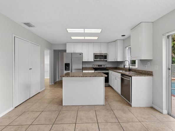 2698 Linkside Drive, Wellington FL 33414