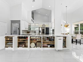 1290 Manor Court, Weston FL 33326