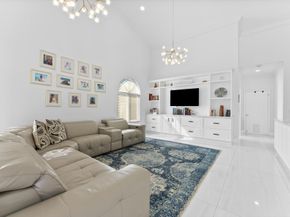 1290 Manor Court, Weston FL 33326