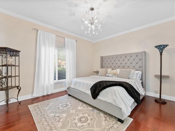 1290 Manor Court, Weston FL 33326