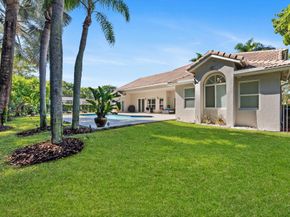 1290 Manor Court, Weston FL 33326