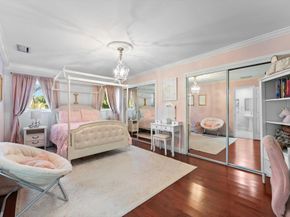 1290 Manor Court, Weston FL 33326