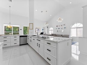 1290 Manor Court, Weston FL 33326