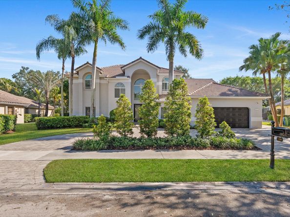 1290 Manor Court, Weston FL 33326