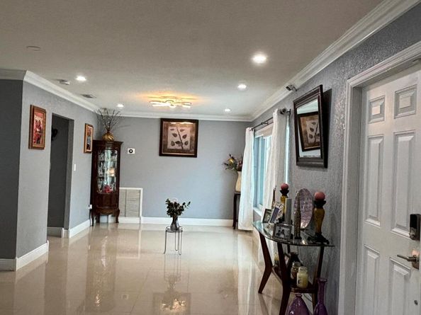 854 Royal Palm Beach Boulevard, Royal Palm Beach FL 33411