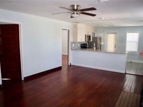 1338 -1384 NE -1384 35th Street, Oakland Park FL 33334