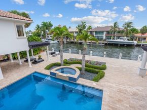 2890 NE 27th St, Fort Lauderdale FL 33306