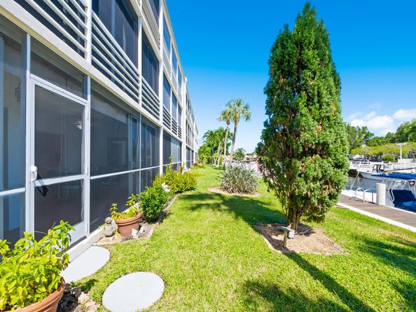 5900 NE 7th Avenue 106n, Boca Raton FL 33487