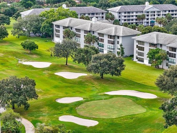 1502 Whitehall Dr 106, Davie FL 33324