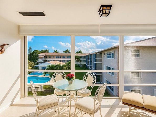 700 Layne Blvd 301, Hallandale Beach FL 33009