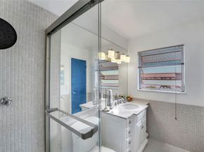 700 Layne Blvd 301, Hallandale Beach FL 33009