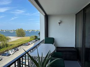 5600 N Flagler Drive 401, West Palm Beach FL 33407