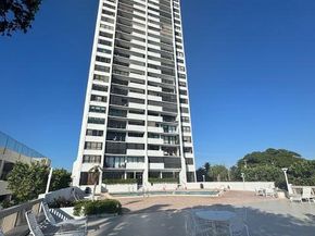 5600 N Flagler Drive 401, West Palm Beach FL 33407