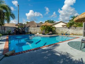 1325 Palermo Way, Lantana FL 33462
