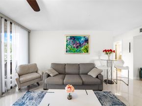 11205 Green Lake 204 Drive 204, Boynton Beach FL 33437