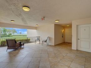 1660 Twelve Oaks Way 101 & 50 Ft. Dock & 30k L, North Palm Beach FL 33408