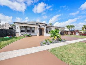 8211 NW 74th Ave, Tamarac FL 33321