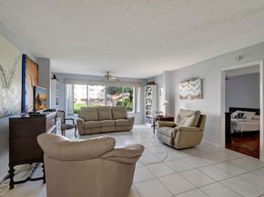 6768 10th Avenue N 113, Lake Worth FL 33467