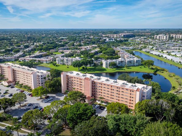 14623 Bonaire Boulevard 201, Delray Beach FL 33446