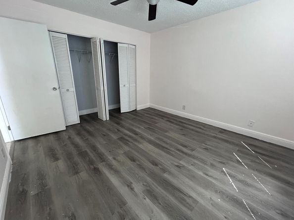 1525 Lake Crystal Drive D, West Palm Beach FL 33411