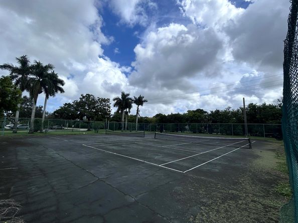 1525 Lake Crystal Drive D, West Palm Beach FL 33411