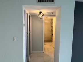 900 NE 195th St 314, Miami FL 33179