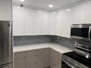 900 NE 195th St 314, Miami FL 33179