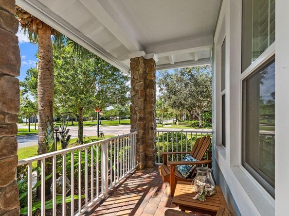 1077 N Prescott Drive, Jupiter FL 33458