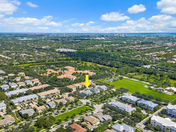 1077 N Prescott Drive, Jupiter FL 33458
