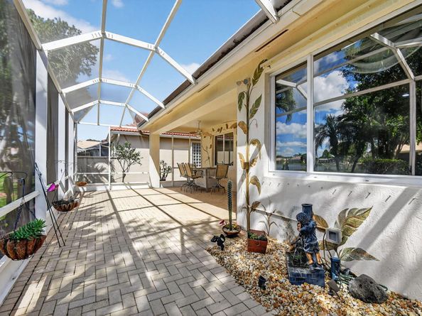 2325 Sapphire Circle, West Palm Beach FL 33411