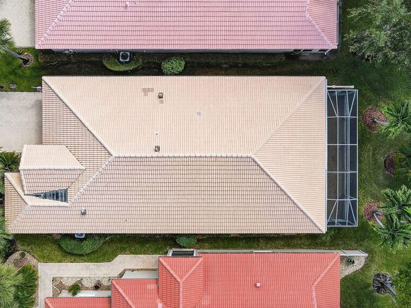 2325 Sapphire Circle, West Palm Beach FL 33411