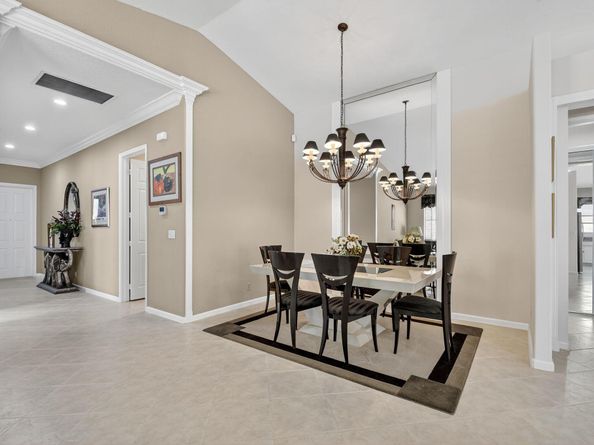 2325 Sapphire Circle, West Palm Beach FL 33411