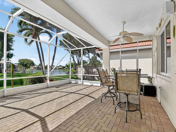 2325 Sapphire Circle, West Palm Beach FL 33411