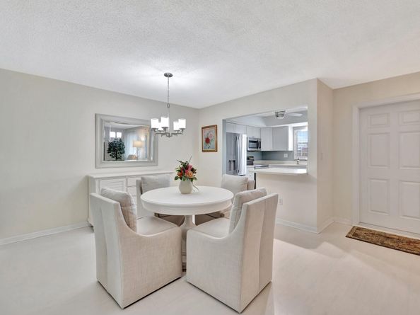2109 NE 68th St 203, Fort Lauderdale FL 33308