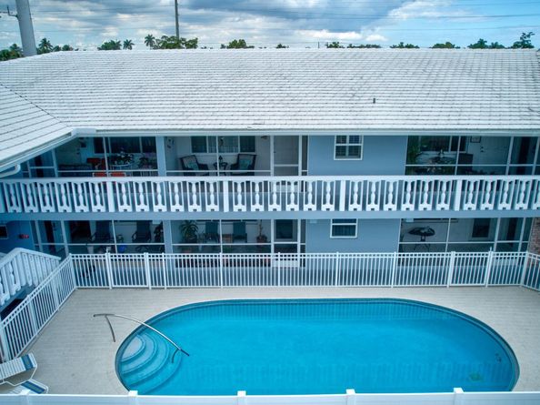 2109 NE 68th St 203, Fort Lauderdale FL 33308
