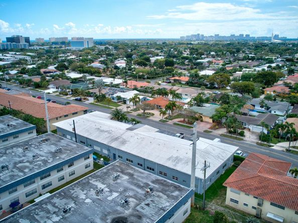 2109 NE 68th St 203, Fort Lauderdale FL 33308