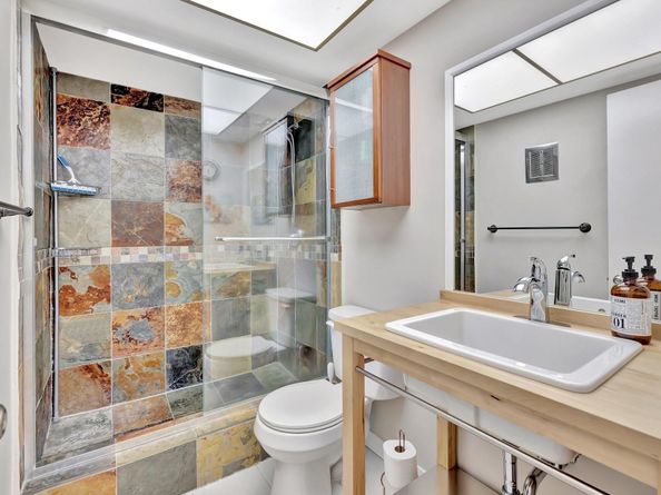 2109 NE 68th St 203, Fort Lauderdale FL 33308
